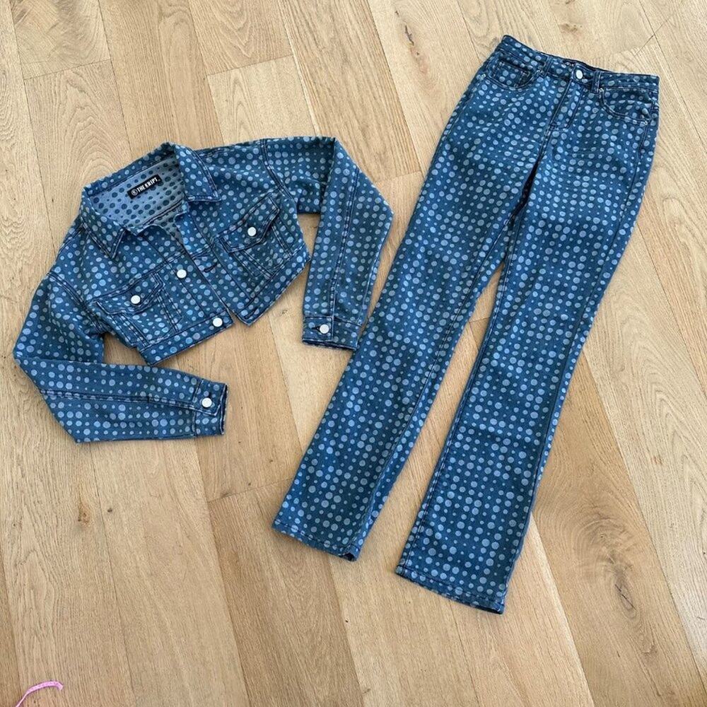 The Kript - High Waist Skinny Flare Jeans in Warped Dot Denim in Blue